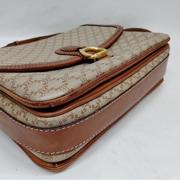 Celine Triomphe Vintage Crossbody - Picture 5 of 9